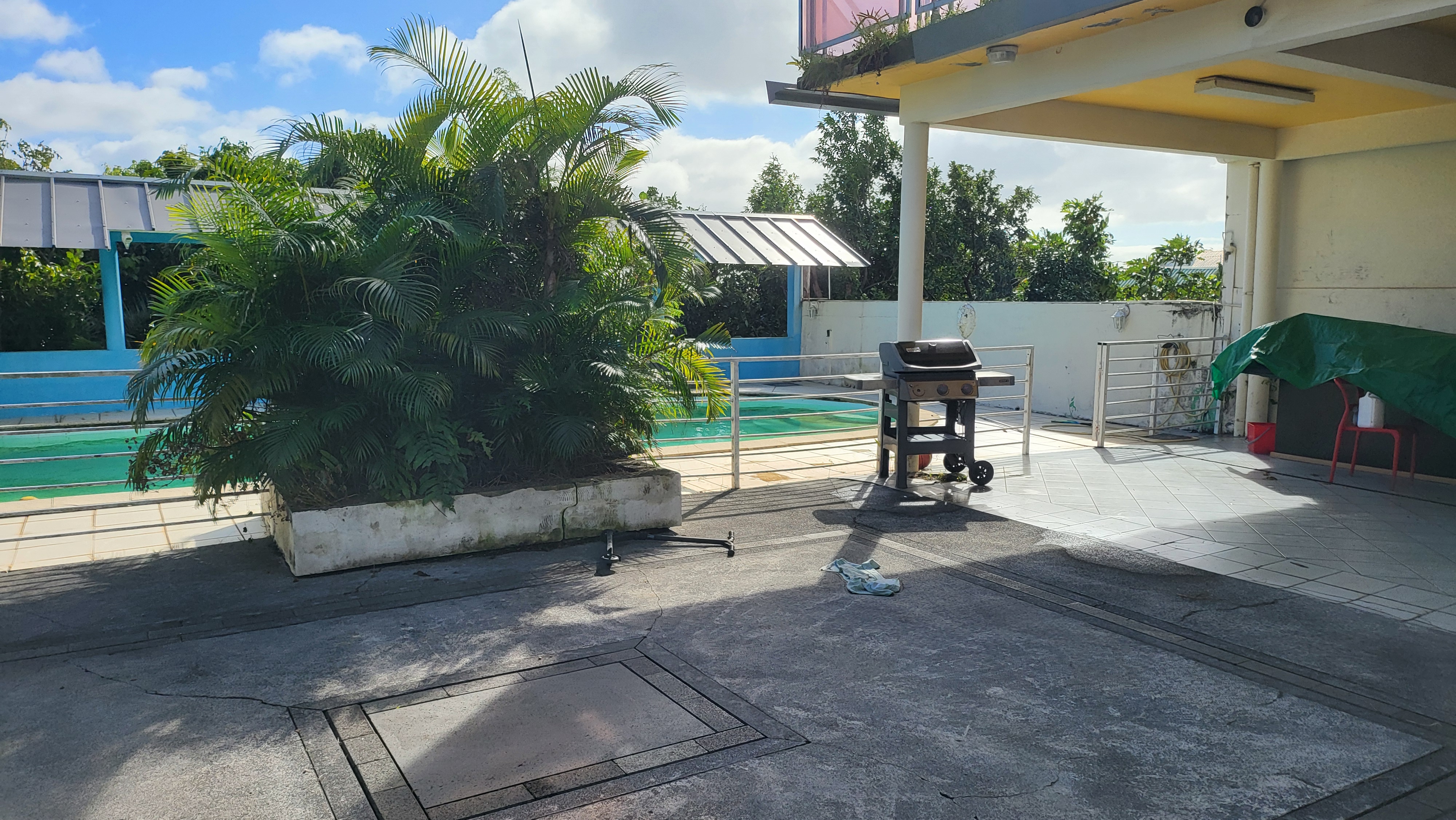 VILLA F6 piscine à Bagatelle Sainte-Suzanne VILLA F6 piscine à Bagatelle Sainte-Suzanne